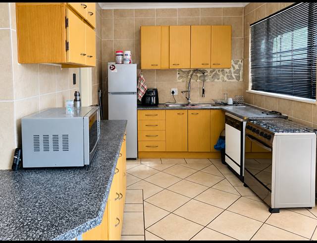 3 BEDROOM FREEHOLD FOR SALE IN VANDERBIJLPARK SW 1